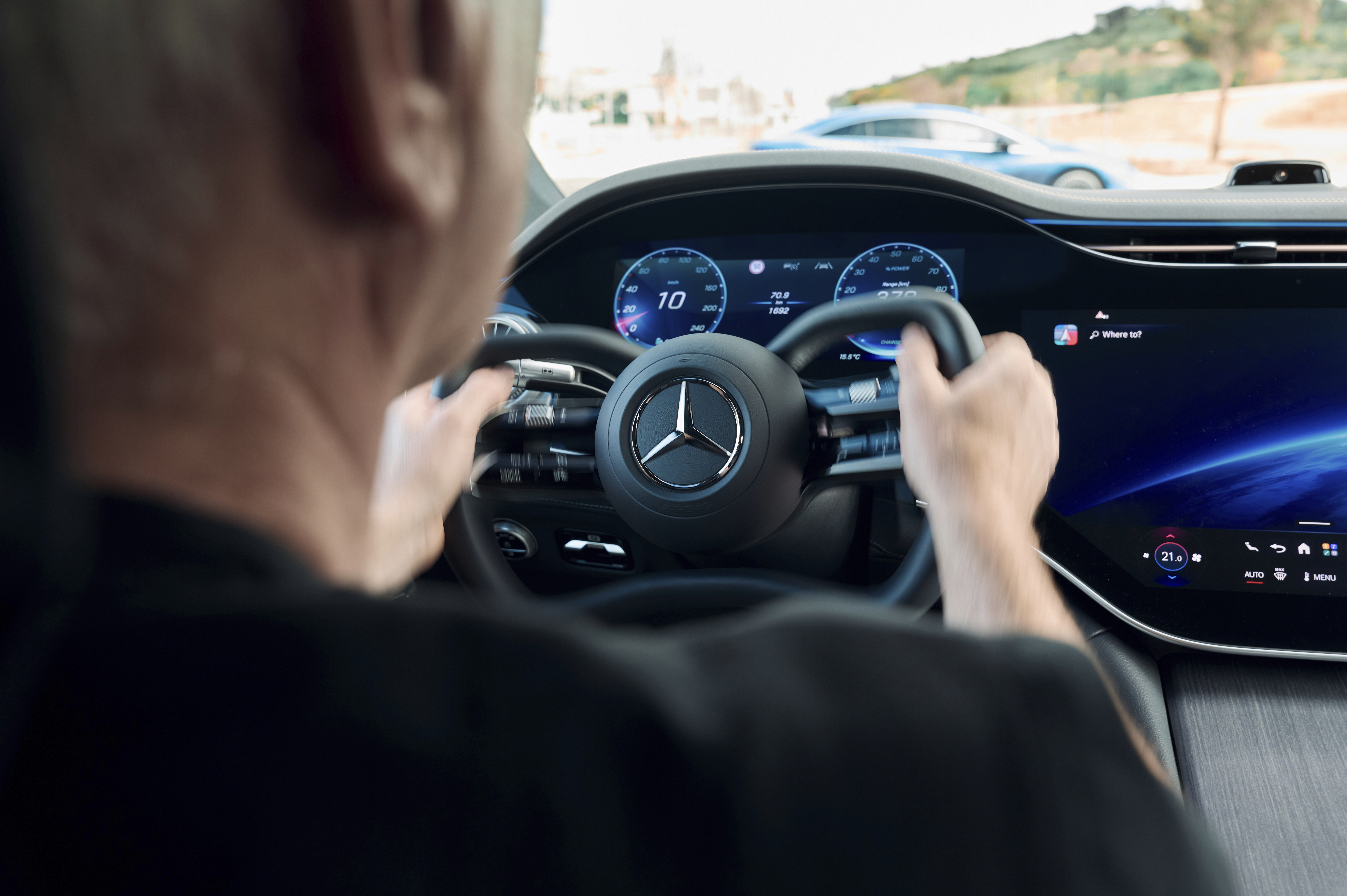 Mercedes adopte le steer-by-wire sur l'EQS, adieu au volant classique