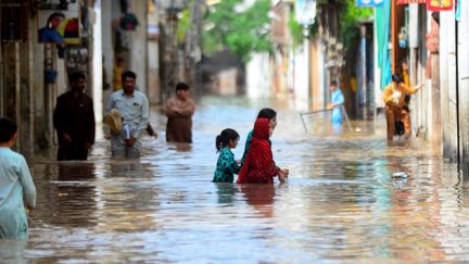 121 morts dans des inondations hors saison au Pakistan et Afghanistan