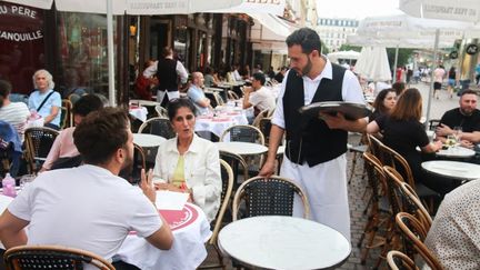 Tickets-restaurant autorisés le dimanche : un texte d'ici l'été